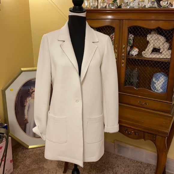 Symphony & Note Cream and Gray Jacket. - Picture 1 of 11
